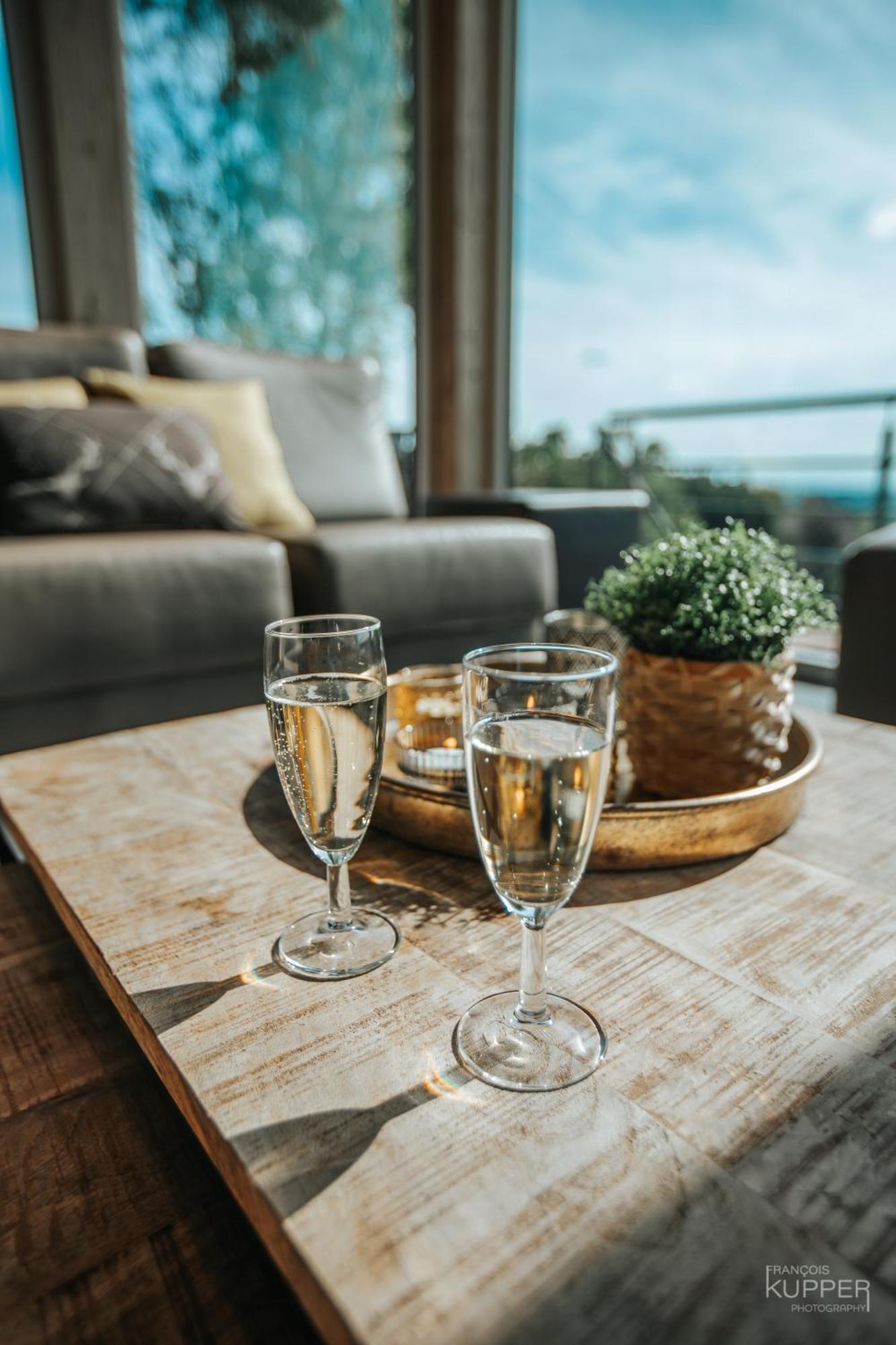 Le Noir Flohay 30 Pers - Malmedy, Vue, Wellnessヴィラ エクステリア 写真