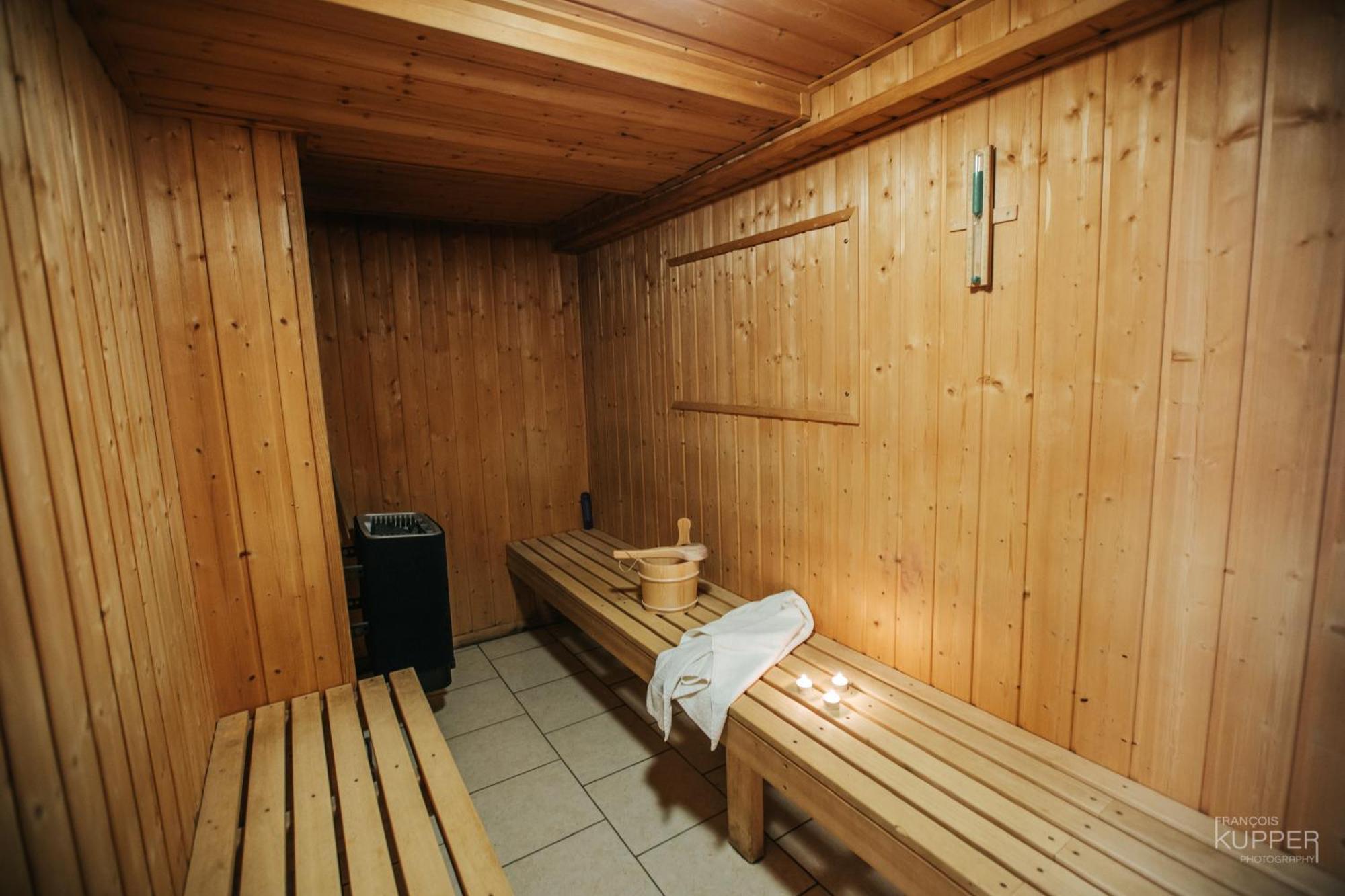 Le Noir Flohay 30 Pers - Malmedy, Vue, Wellnessヴィラ エクステリア 写真