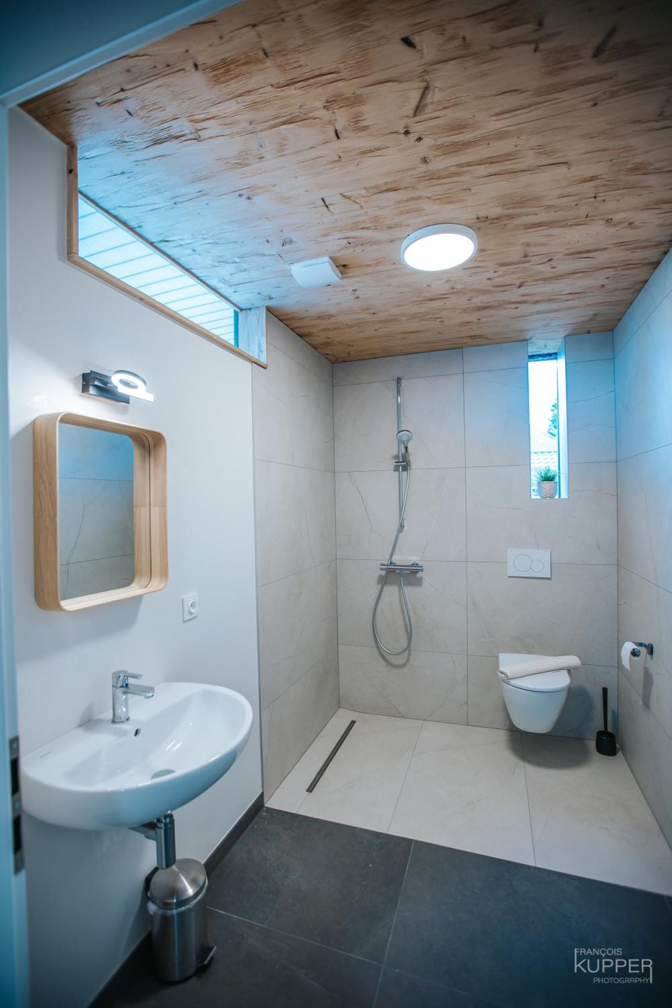 Le Noir Flohay 30 Pers - Malmedy, Vue, Wellnessヴィラ エクステリア 写真